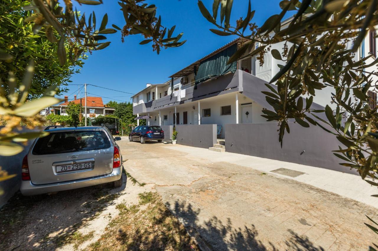 Petra Modern Apartment With Free Parking And Bbq Zadar Eksteriør billede